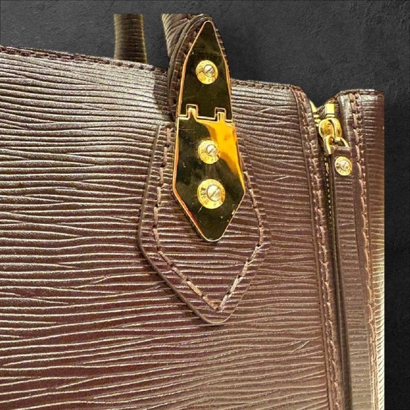 Henri Bendel West 57th Large Satchel in Eggplant Epi Leather - Picture 14 of 17